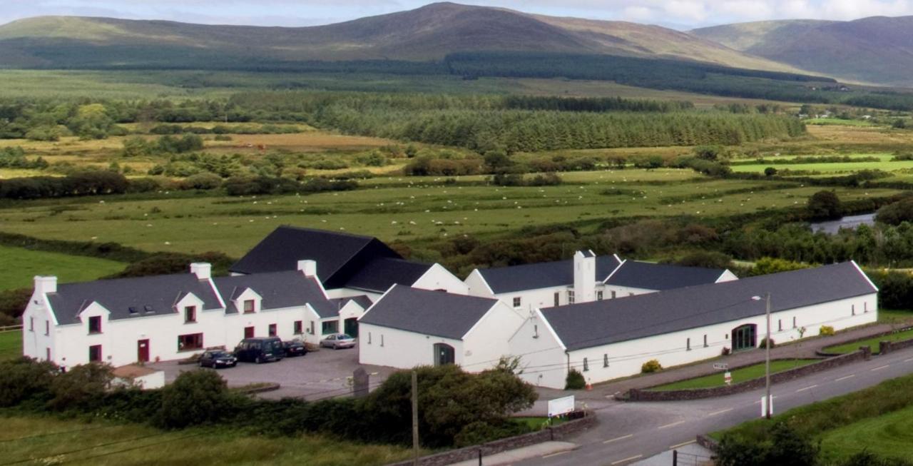 Bru Na Dromoda/Dromid Hostel Killeenleagh Bridge Exterior photo